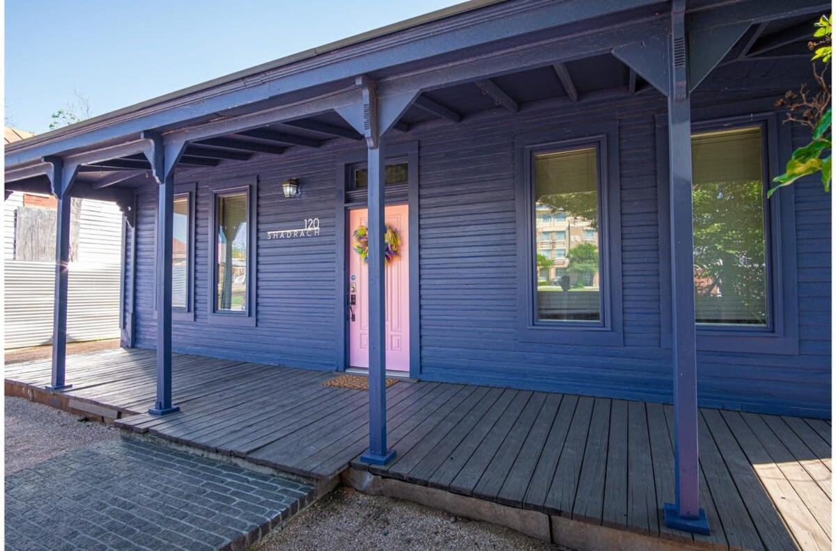 Сasa de vacaciones Stunning 3br2ba Haven In Downtowns Heart San Antonio